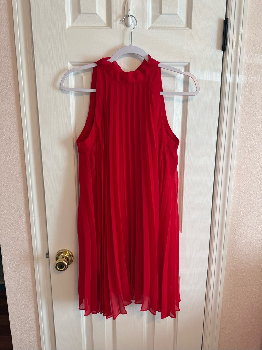 Betsey Johnson Red Pleated Chiffon Bow-Back Dress